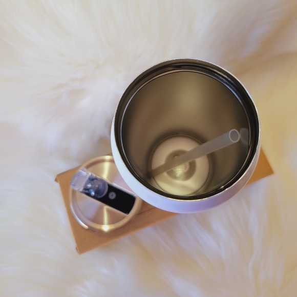 🩷🩷MY MELODY STAINLESS STEEL CUP🩷🩷 - Picture 4 of 7